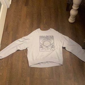 size small. from hollister. light blue